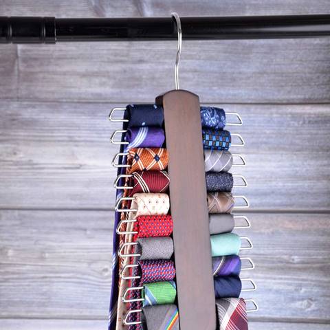 RUmo Wooden Hanger